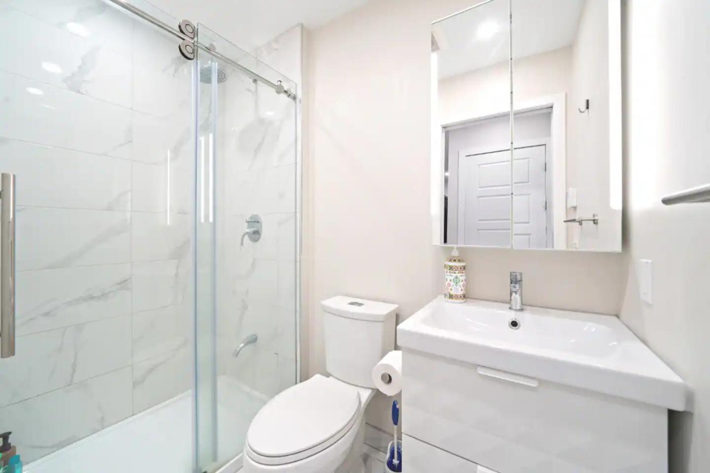 Duplex 6 Bedrooms In Heart Of Plateau Mont-royal Apartamento *